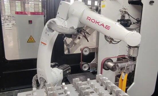打磨去毛刺典型案例：铝压铸件浇口及合模线去毛刺